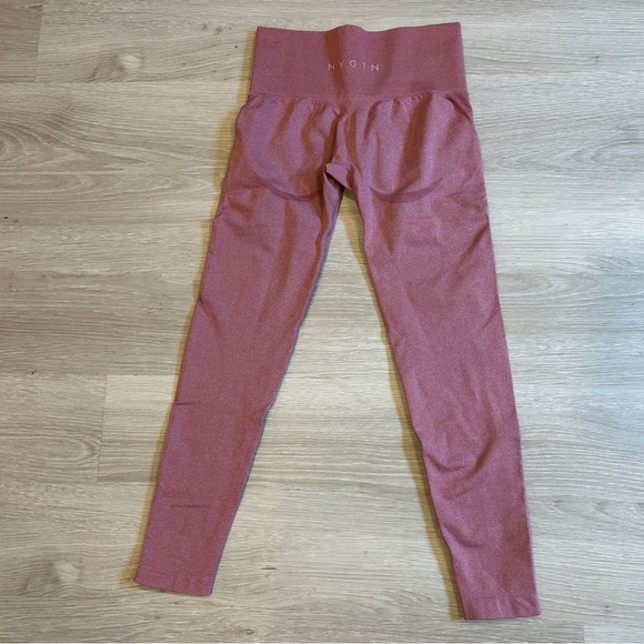 NVGTN women’s Pink Contour Seamless Legging - Small - Picture 3 of 6